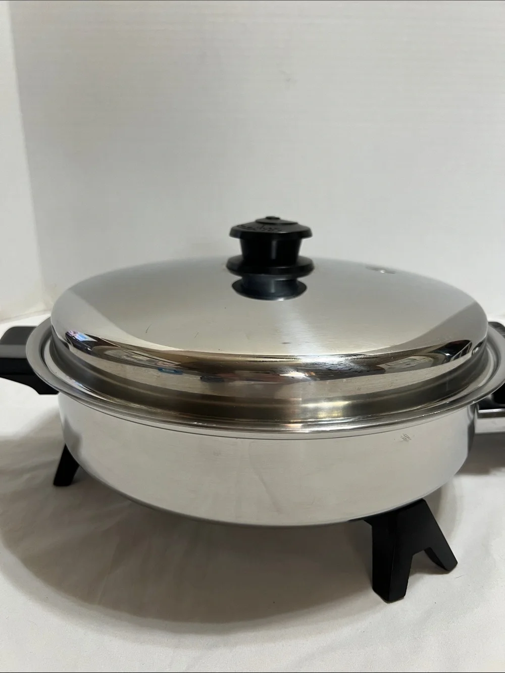 Saladmaster 11” Stainless Steel Electric Oil Core Skillet